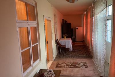 Casă cu 4 camere în Cârna - 7