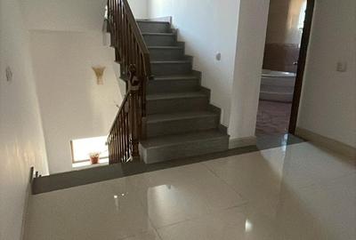 Casă individuală cu 6 camere cu Teren 380 Mp în Fundeni - 9