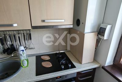 Apartament cu 3 camere decomandat, mobilat în Tractorul - 3