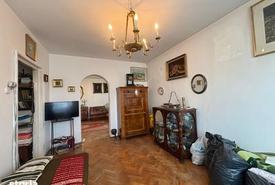 Apartament cu 2 camere decomandat în Central - 1