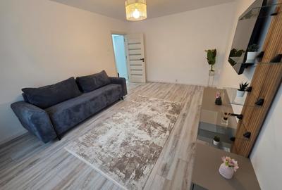 Apartament cu 2 camere decomandat, mobilat în Băneasa