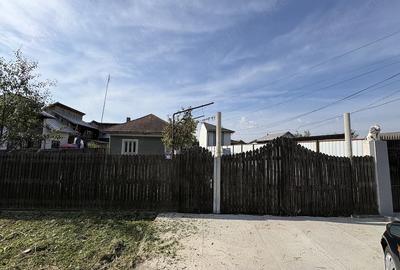Teren de 3300 mp, în Central