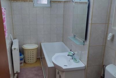 Apartament cu 2 camere decomandat în Central - 2