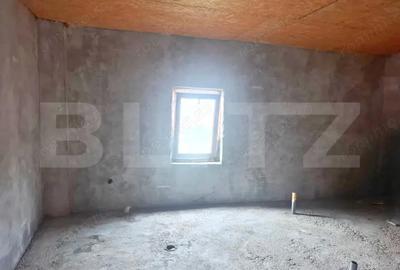 Casă cu 3 camere cu Teren 2522 Mp în Central - 15