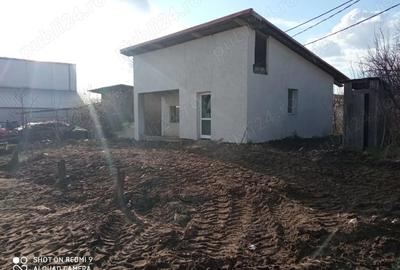 Casă cu 2 camere în Popricani - 3