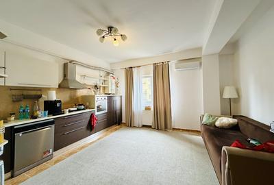 Apartament cu 3 camere decomandat, mobilat în Chiajna