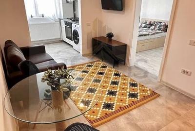 Apartament cu 2 camere semidecomandat, mobilat în Sud
