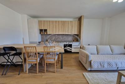 Apartament cu 2 camere semidecomandat, mobilat în Iris