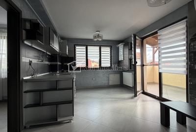 Apartament cu 3 camere semidecomandat în Mărăști