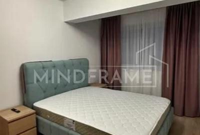 Apartament cu 2 camere în Apărătorii Patriei