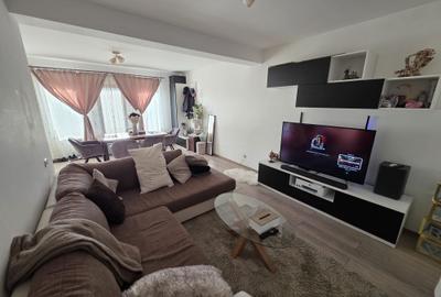 Casă cu 3 camere în Valea Adâncă