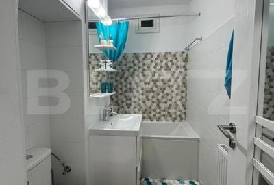 Apartament cu 3 camere semidecomandat în Girocului
