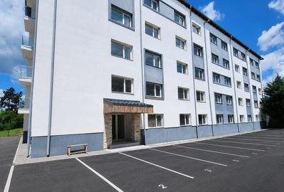 Apartament cu 2 camere decomandat în Vest