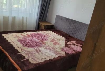 Apartament cu 2 camere decomandat în Roman - 4