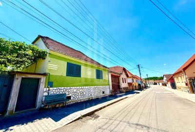 Casă individuală cu 5 camere cu Canalizare în Vest - 2