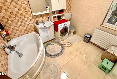 Casă cu 4 camere cu Teren 263 Mp în Letea Veche