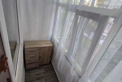 Apartament cu 3 camere semidecomandat în Central - 7