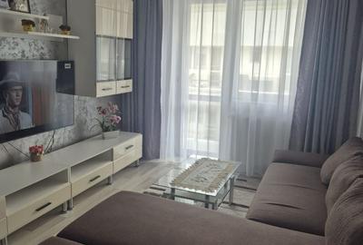 Apartament cu 2 camere decomandat, mobilat în Metalurgiei