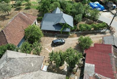 Casă cu 2 camere în Ocoliș - 2