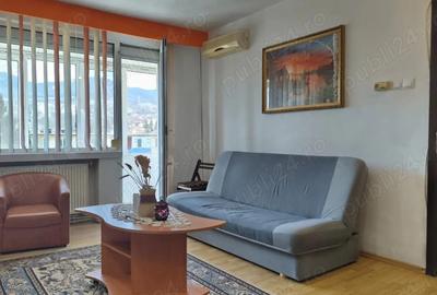 Apartament cu 2 camere semidecomandat în Ultracentral
