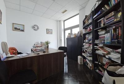 Spațiu comercial, de 218 mp, în Gara - 10
