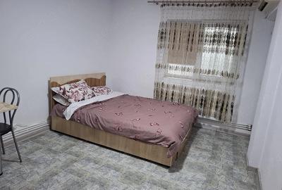 Garsonieră decomandată în Central - 4