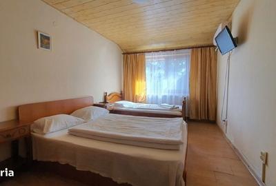 Spațiu comercial, de 233 mp, în Central - 17