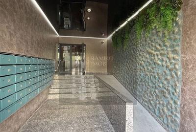 Apartament cu 3 camere decomandat, mobilat în Vitan