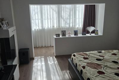 Apartament cu 3 camere decomandat în Ghermănești - 8