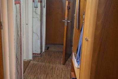 Apartament cu 3 camere decomandat în Scriitorilor