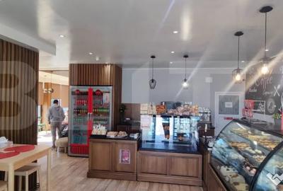 Spațiu comercial, de 200 mp, în Central - 3