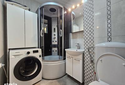 Apartament cu 3 camere semidecomandat în Gara de Nord