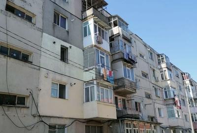 Apartament cu 3 camere în Tineretului