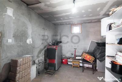 Casă cu 5 camere cu Teren 2900 Mp în Tarcea - 6