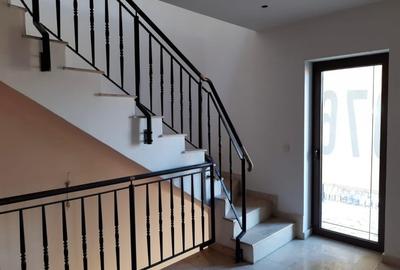 Duplex cu 6 camere cu Canalizare în Joița - 17