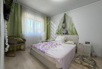 Duplex cu 5 camere cu Canalizare în Utvin - 9