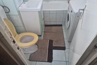 Apartament cu 2 camere decomandat în Precista