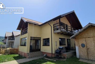 Casă individuală cu 4 camere cu Canalizare în Cristian - 1