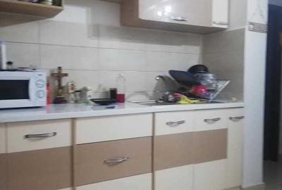 Apartament cu 4 camere decomandat în Cotroceni - 2