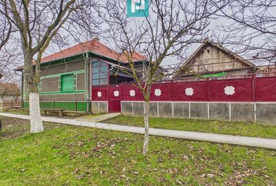 Casă individuală cu 3 camere cu Canalizare în Mișca - 1