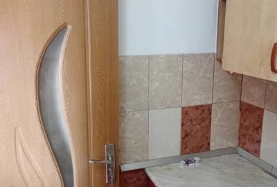 Garsonieră decomandată în Dărmănești