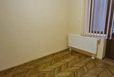 Spațiu comercial, de 20 mp, în Central - 1