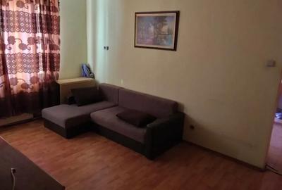 Apartament cu 3 camere decomandat în Dărmănești - 2