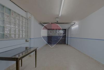 Spațiu comercial, de 100 mp, în Noua