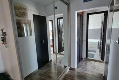 Apartament cu 2 camere decomandat, mobilat în Berceni