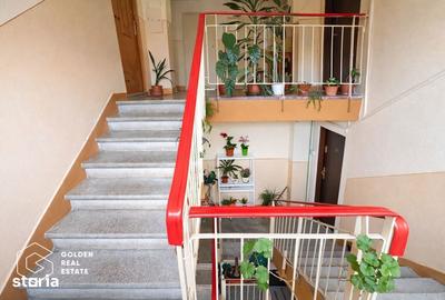 Apartament cu 3 camere în Malul Mureșului