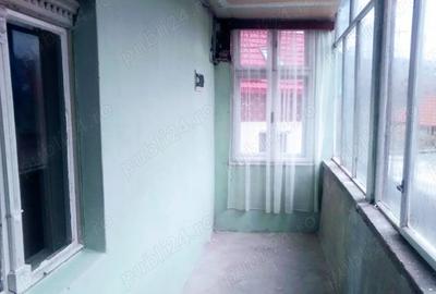 Casă cu 4 camere cu Teren 417 Mp în Schei