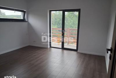 Casă cu 4 camere cu Canalizare în Bascov - 4