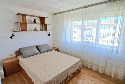 Apartament cu 2 camere semidecomandat în Craiovița Nouă