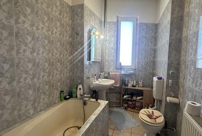 Casă cu 9 camere cu Teren 628 Mp în Rudului